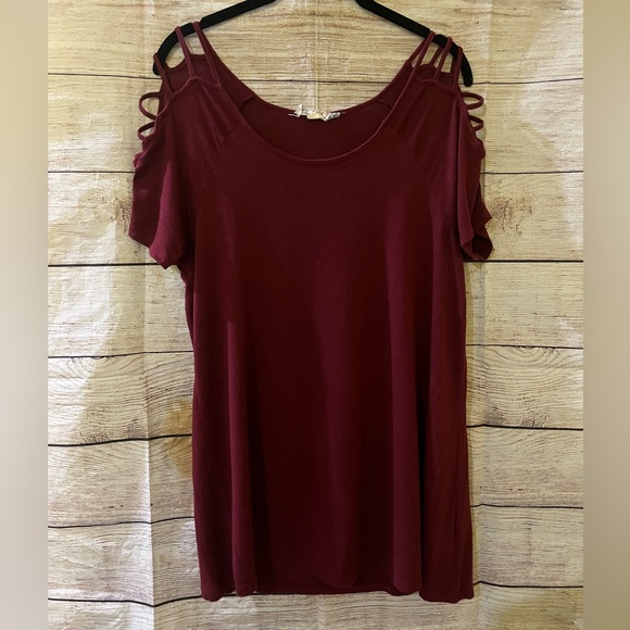 Pink Republic Maroon Cold Shoulder Tee - Picture 6 of 6